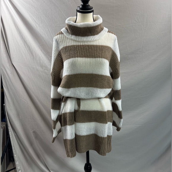 Oversized Striped Turtleneck Drop Shoulder Short Sweater Dress - Picture 5 of 7
